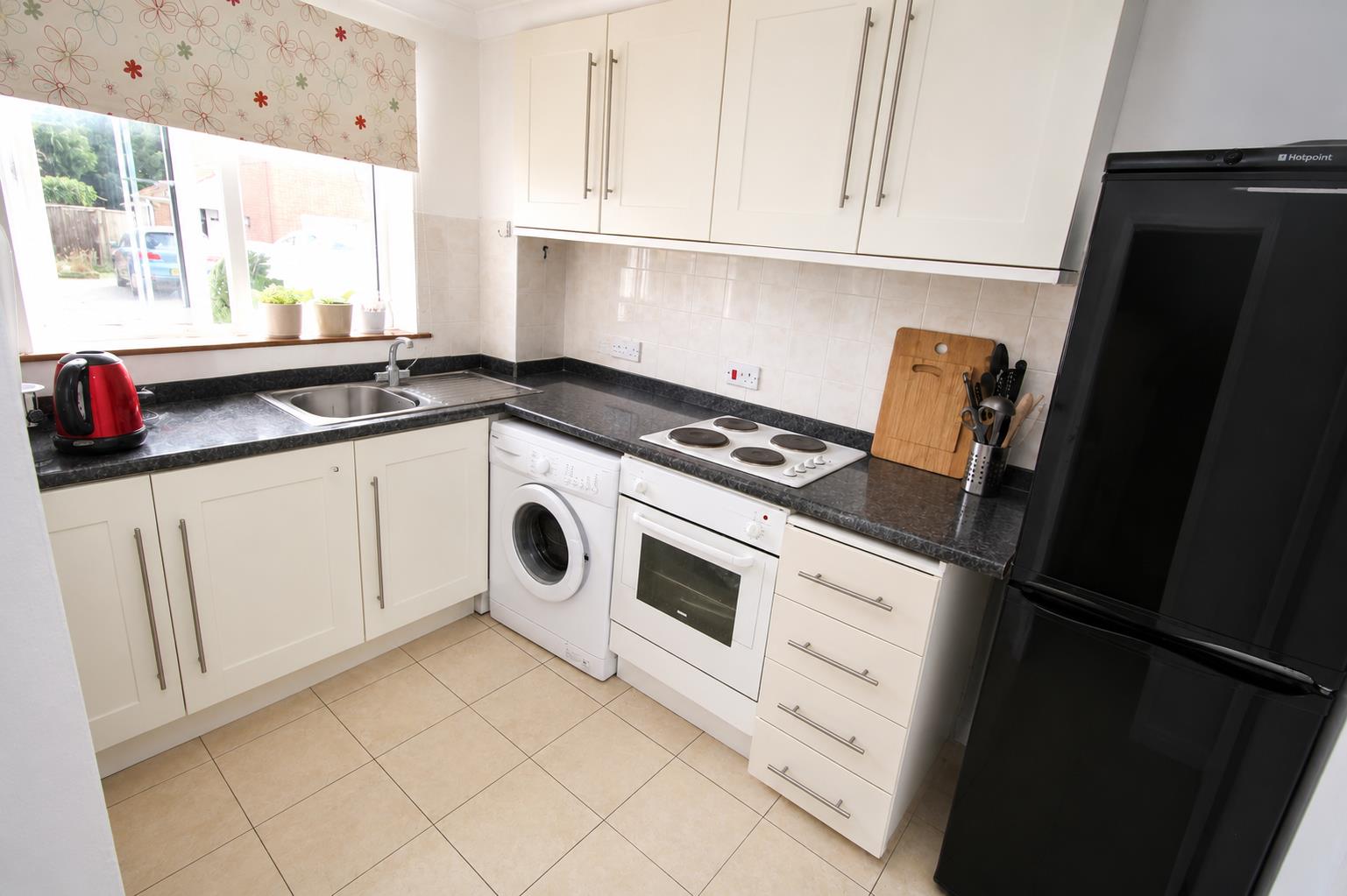 Flodden Drive, Calcot, Reading